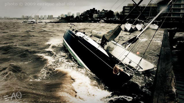 # 62445 > Enrique Abal Oli&uacute;